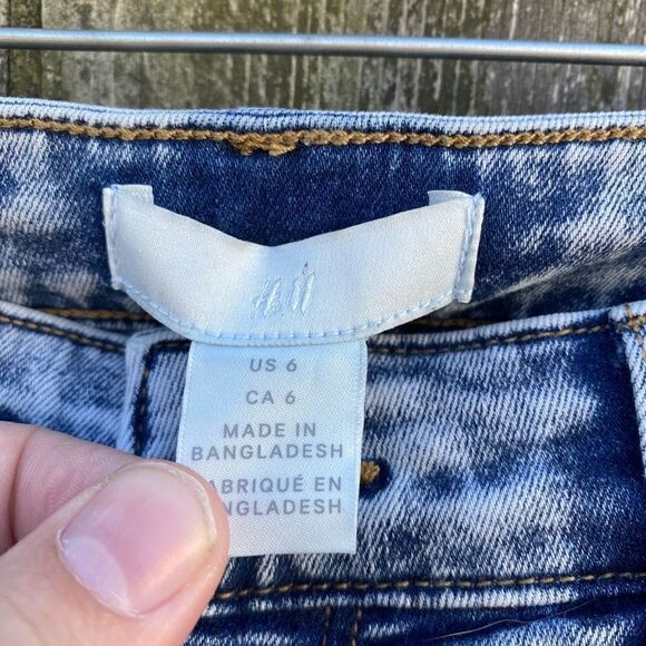 H&M Acid Wash Skinny Jeans | 6 - Picture 2 of 3